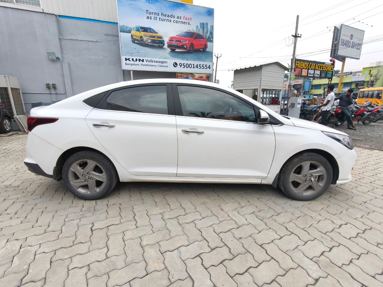 Hyundai Verna(2020-2023) Sx 1.5 Crdi At